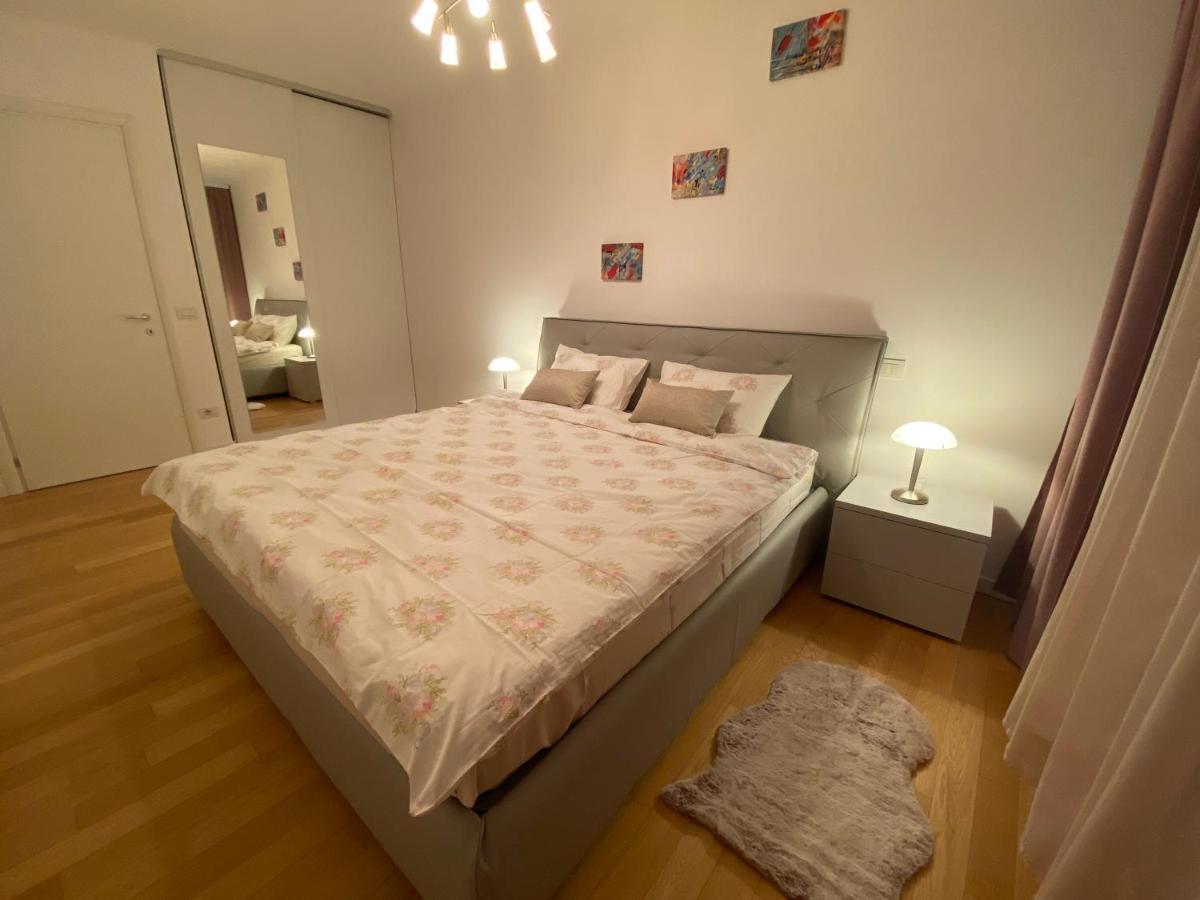 Central Apartment Timişoara Exteriör bild